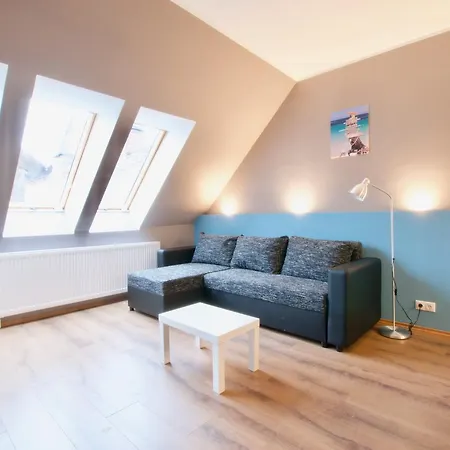Apartment United Colors Of