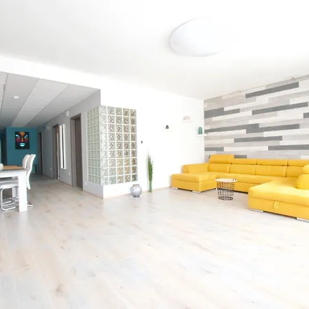 United Colors Of Apartment